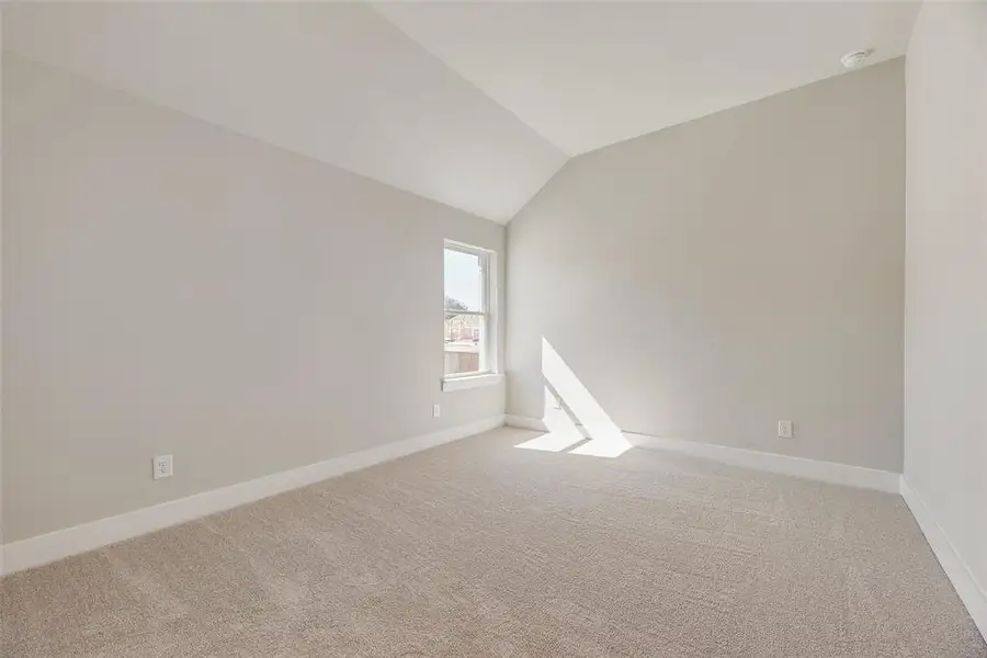 Spacious, unfurnished interior of a new home in Providence Cove, McKinney (Image 25). Spacious, unfurnished interior of a new home in Providence Cove, McKinney (Image 25).