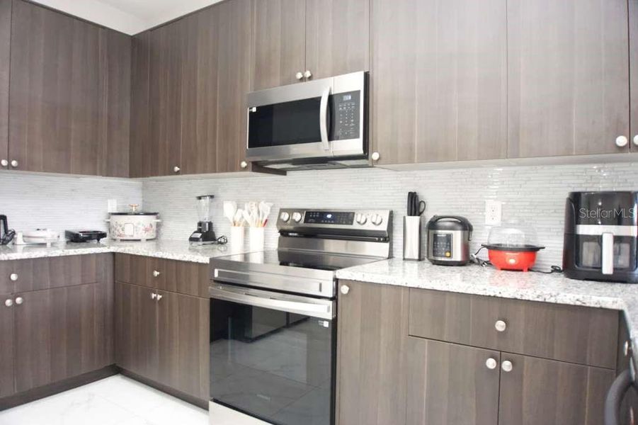 Furnished interior view inside a new home in , Haines City (Image 16).