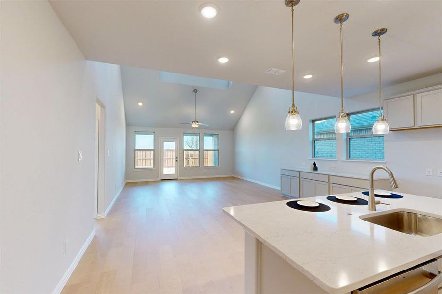 Image 35 of a home in Lilyana. Image 35 of a home in Lilyana.