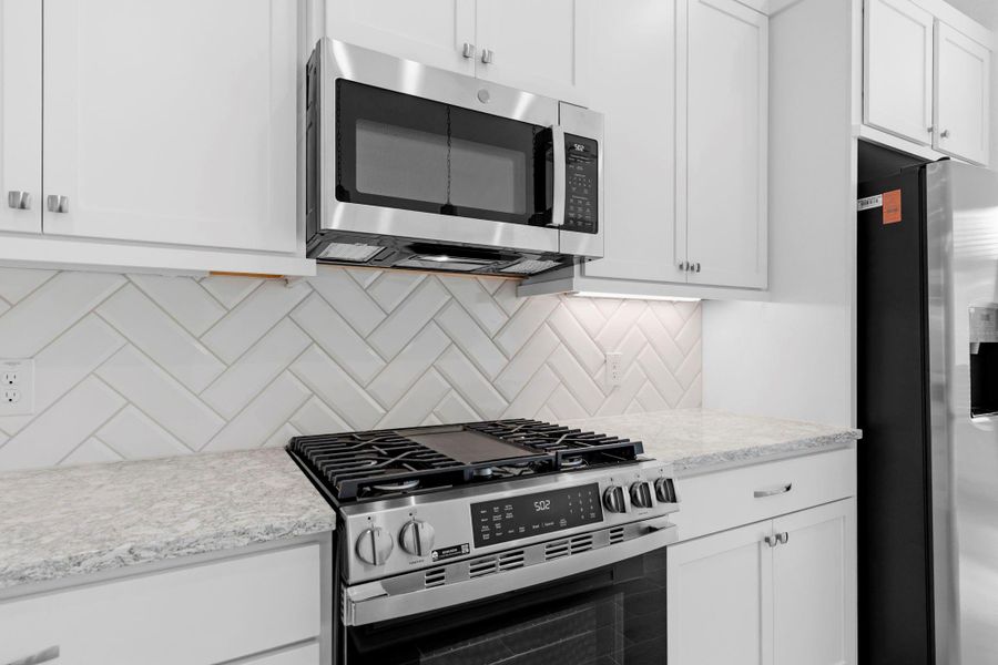 Furnished interior view inside a new home in Emory Glen, Magnolia (Image 6).