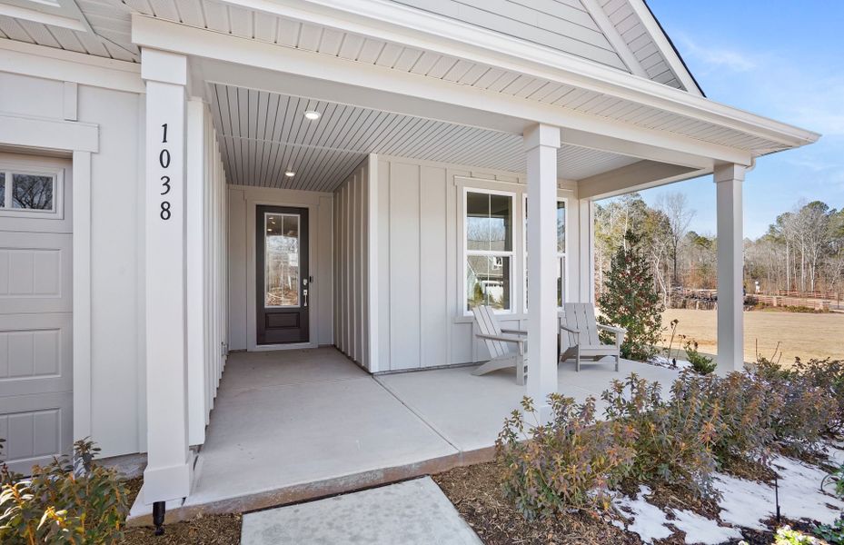 Representative exterior details of a home built from the Mystique by Pulte Homes in Forest Creek, Waxhaw (Image 52).