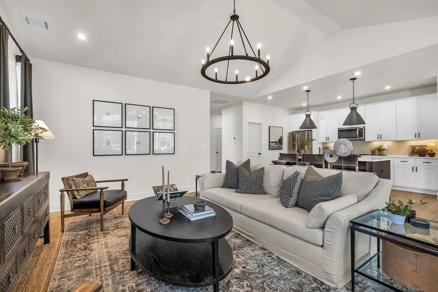Furnished interior view inside a new home in Social Circle, Chattanooga (Image 10). Furnished interior view inside a new home in Social Circle, Chattanooga (Image 10).