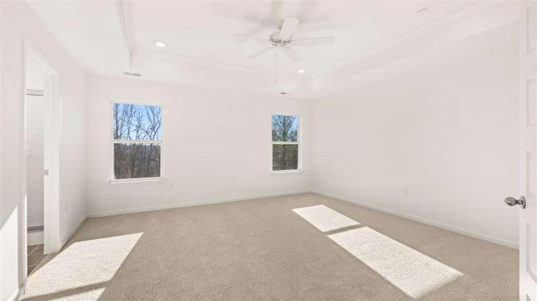 Spacious, unfurnished interior of a new home in Water Oak Estates, Lawrenceville (Image 26).