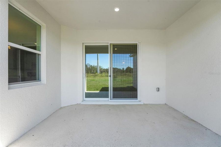 Image 30 of a home in Willowbrook North.