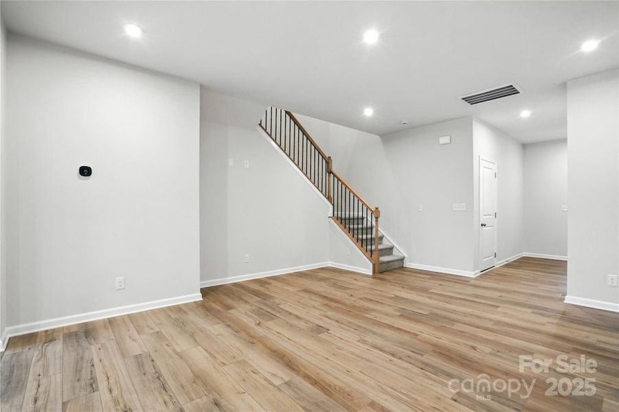 Spacious, unfurnished interior of a new home in Arbor Chase, Clover (Image 16). Spacious, unfurnished interior of a new home in Arbor Chase, Clover (Image 16).