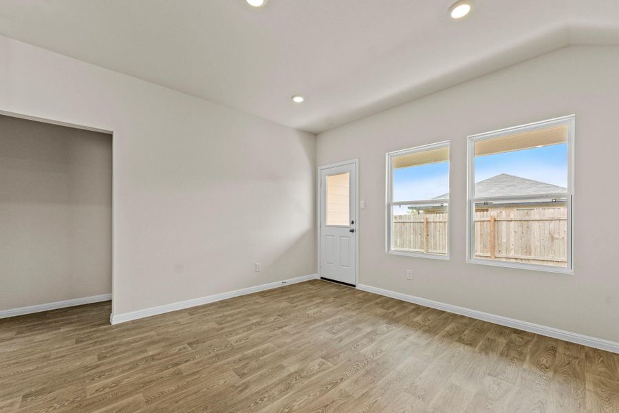 Spacious, unfurnished interior of a new home in Whisper South, San Marcos (Image 25).