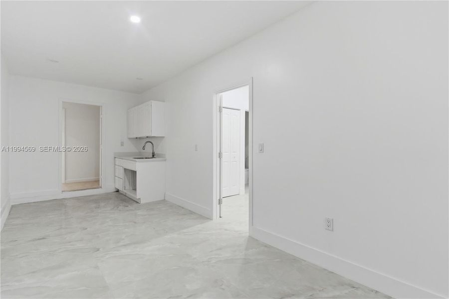 Spacious, unfurnished interior of a new home in , Homestead (Image 35).