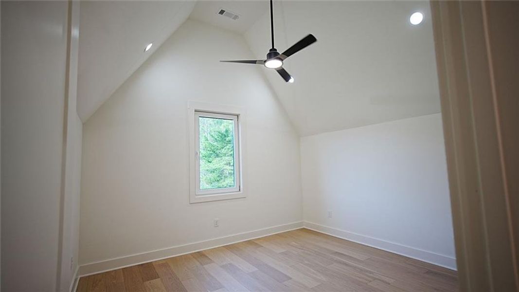 Spacious, unfurnished interior of a new home in , Flowery Branch (Image 43).