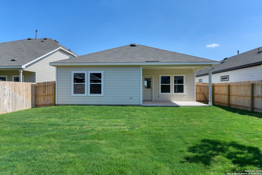 Exterior details and patio area of a home in Enclave at Hennersby Hollow 50's, San Antonio (Image 2). Exterior details and patio area of a home in Enclave at Hennersby Hollow 50's, San Antonio (Image 2).