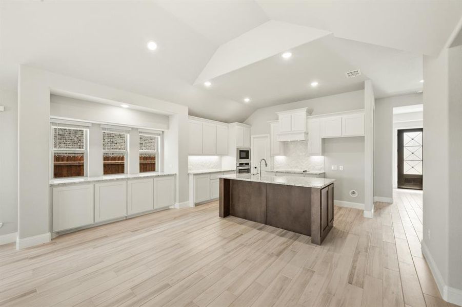 Image 39 of a home in The Retreat at North Grove 60.