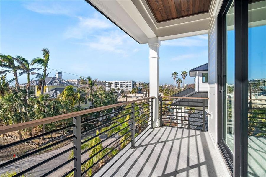 Exterior details and patio area of a home in , Sarasota (Image 19).