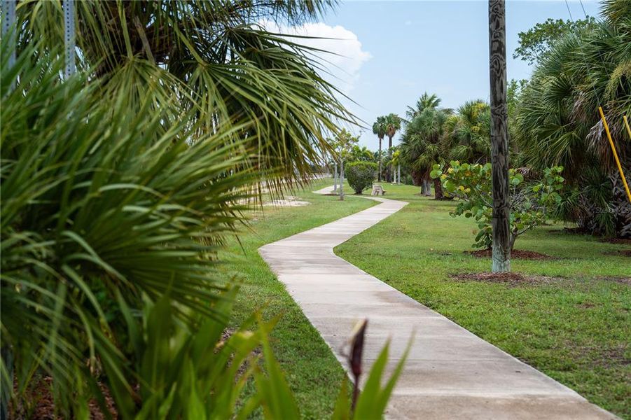 Natural landscape and outdoor views near in Port Charlotte (Image 39). Natural landscape and outdoor views near in Port Charlotte (Image 39).
