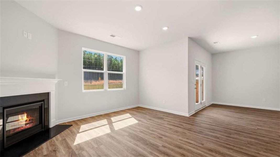 Spacious, unfurnished interior of a new home in The Preserve at Agricultural Village, Perry (Image 23).