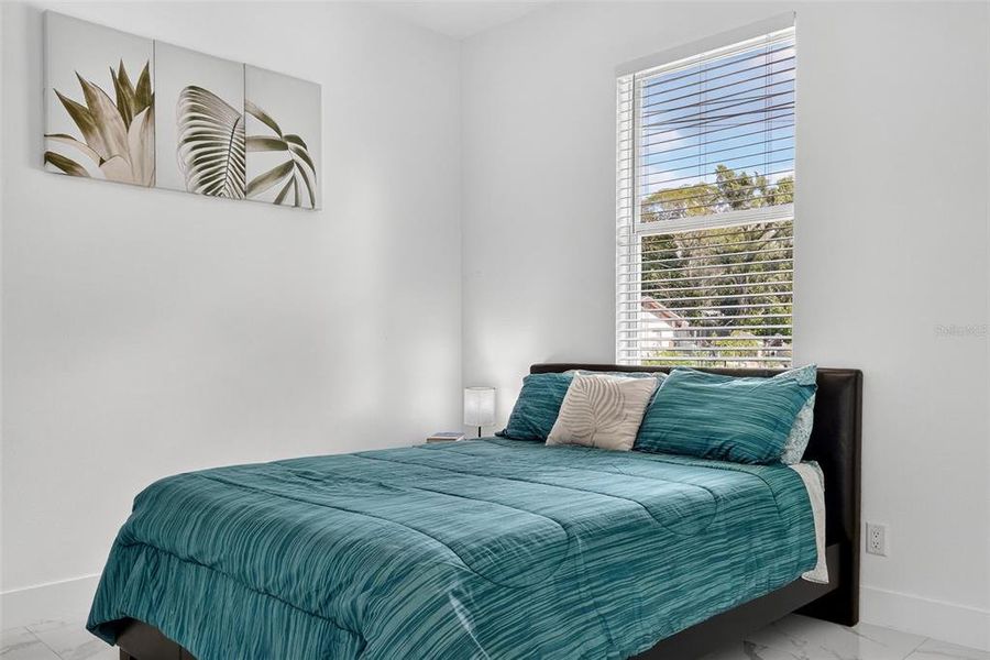 Furnished interior view inside a new home in , Thonotosassa (Image 50). Furnished interior view inside a new home in , Thonotosassa (Image 50).