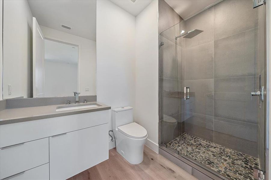Furnished interior view inside a new home in , Sarasota (Image 31).