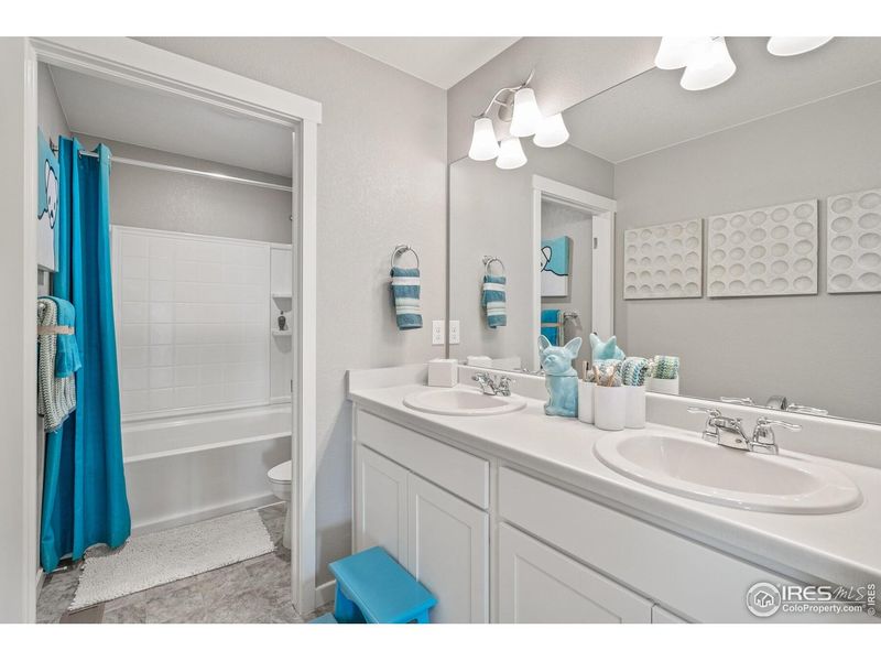 Furnished interior view inside a new home in Fossil Creek Ranch, Windsor (Image 11).