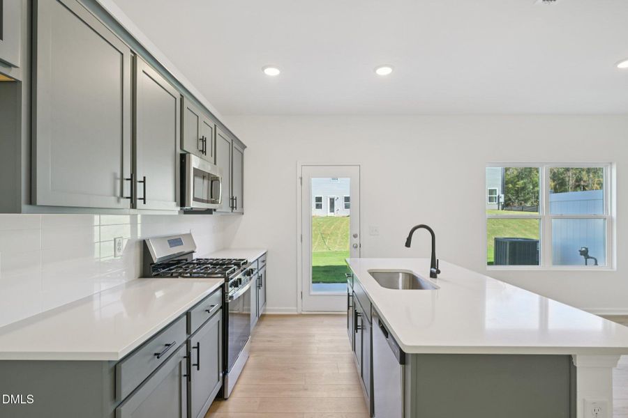 14-web-or-mls-Flagstone Way-S2410-014