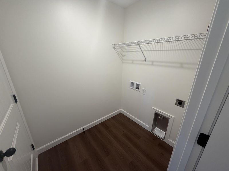 Spacious, unfurnished interior of a new home in Stones Throw, Inman (Image 13).