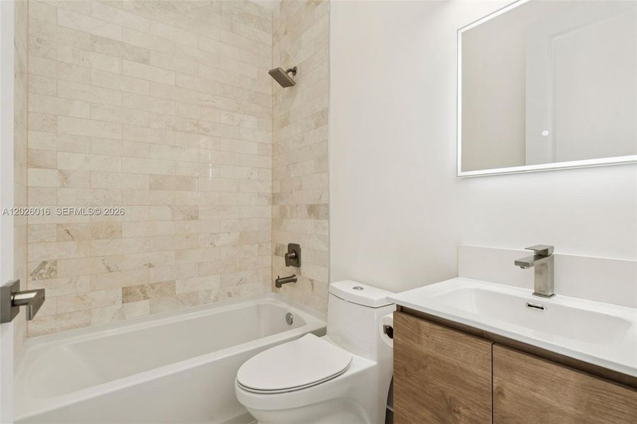 Photos shown are of a completed unit with the same layout and styling; the available unit is currently under construction and may vary. Photos shown are of a completed unit with the same layout and styling; the available unit is currently under construction and may vary.