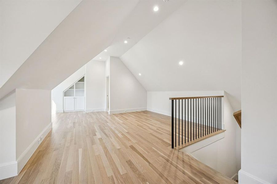 Spacious, unfurnished interior of a new home in , University Park (Image 25).