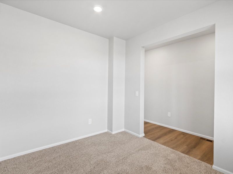 Spacious, unfurnished interior of a new home in Westgate, Greeley (Image 8).