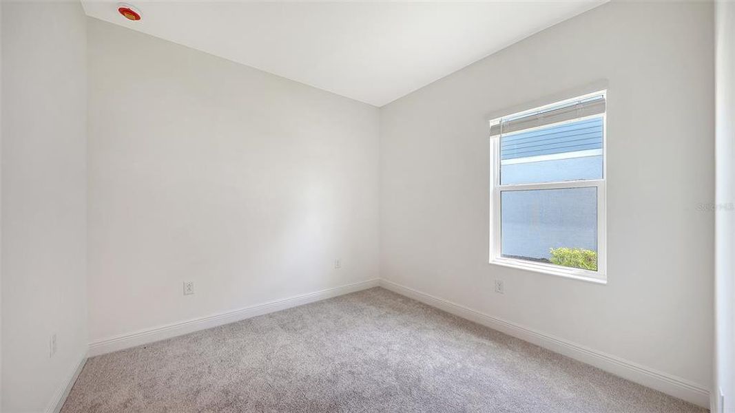 Spacious, unfurnished interior of a new home in Palmera, Venice (Image 27).