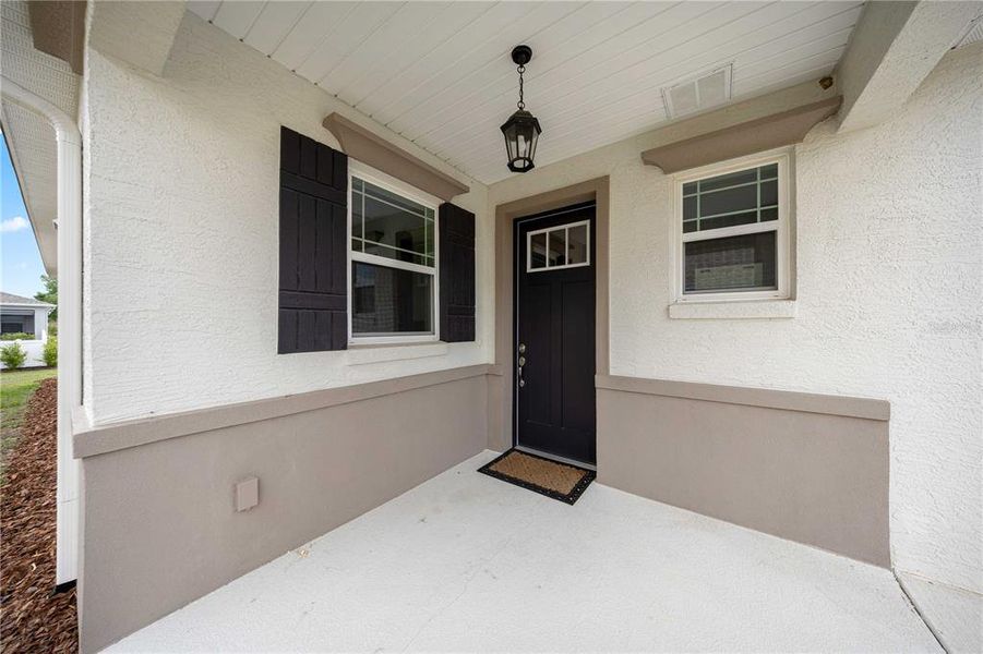 Exterior details and patio area of a home in , Ocala (Image 25).