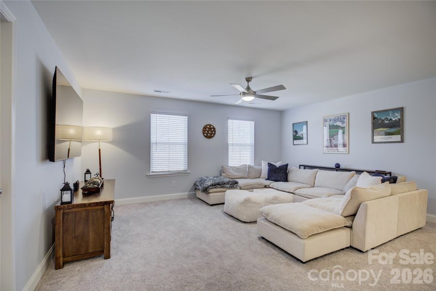 Furnished interior view inside a new home in Lakeside Glen, York (Image 14).