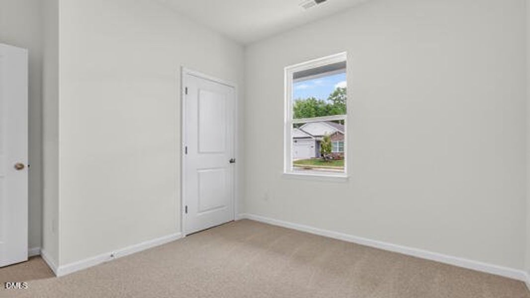 Honeycutt Oaks_Cali Q_56_Gray_NOFP_SPEC-