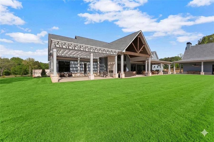Exterior details and patio area of a home in , Jefferson (Image 35).