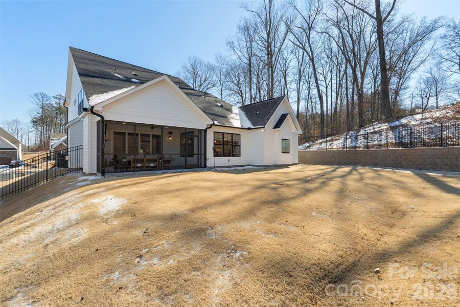 Image 29 of a home in Red Hill. Image 29 of a home in Red Hill.