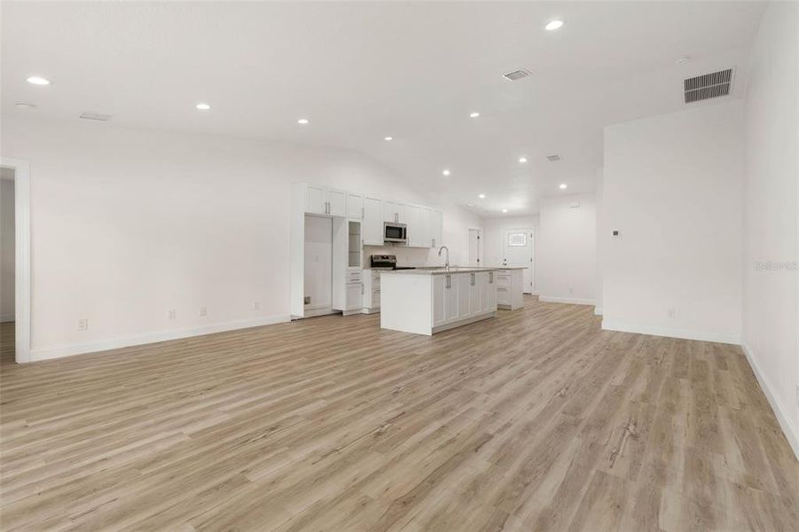 Spacious, unfurnished interior of a new home in , Palm Coast (Image 22). Spacious, unfurnished interior of a new home in , Palm Coast (Image 22).