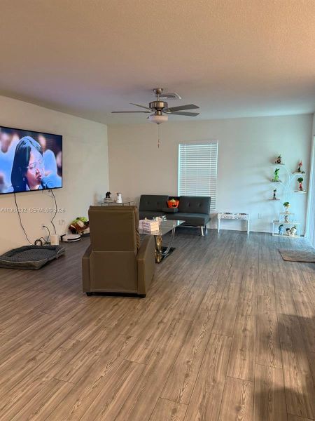 Furnished interior view inside a new home in , Port St. Lucie (Image 3).