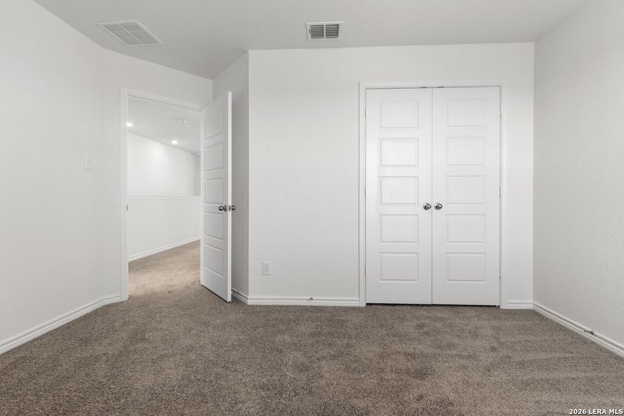 Spacious, unfurnished interior of a new home in , San Antonio (Image 15).
