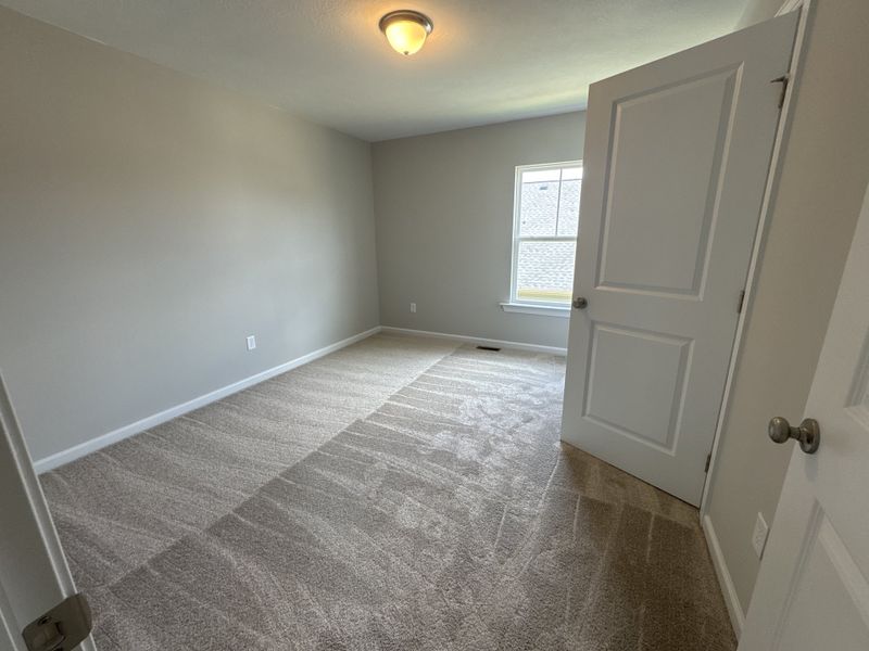 Spacious, unfurnished interior of a new home in Windsor, North Augusta (Image 24).
