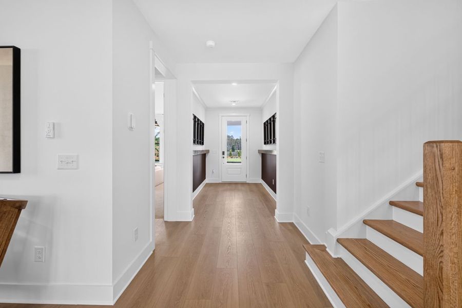 Representative unfurnished interior of a home built from the Oakhurst by Pulte Homes in Everhour, Newnan (Image 23).
