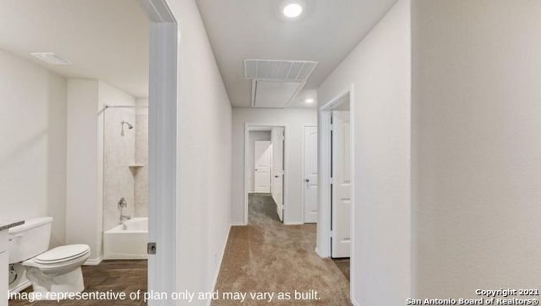 Spacious, unfurnished interior of a new home in Riverstone at Westpointe, San Antonio (Image 9).
