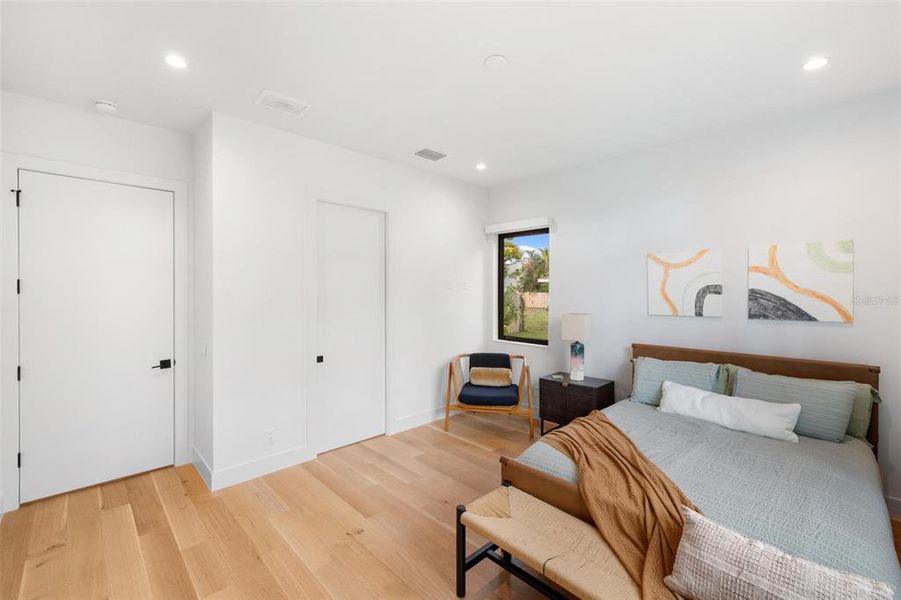 Furnished interior view inside a new home in , Sarasota (Image 60).