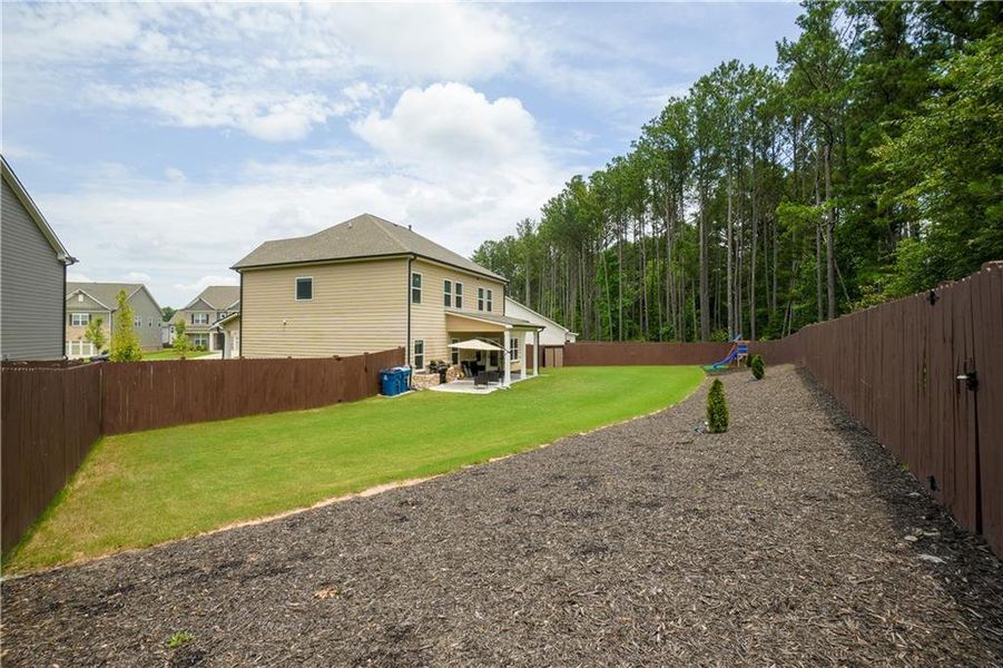 Exterior details and patio area of a home in , Lawrenceville (Image 24).