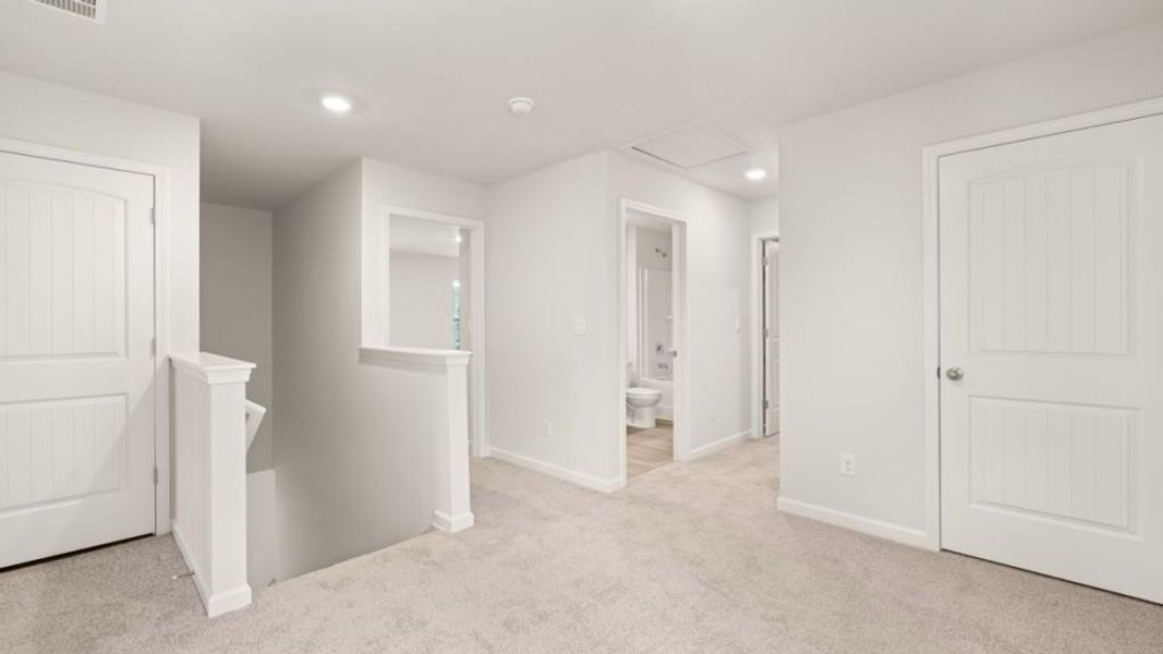 Spacious, unfurnished interior of a new home in Pointe Park, Union City (Image 24).