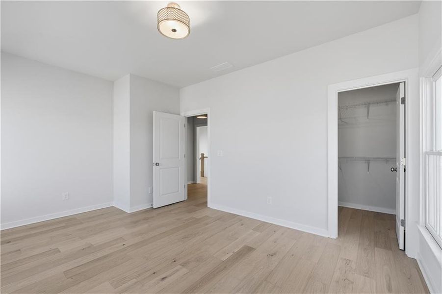 Spacious, unfurnished interior of a new home in , Milton (Image 20).
