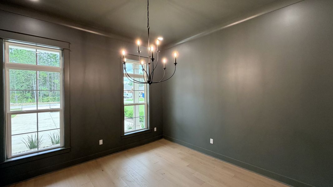Spacious, unfurnished interior of a new home in Steamboat Landing at Hammock Bay, Freeport (Image 25).