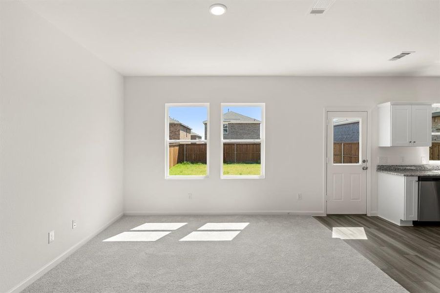 07. 14208 Coness - Family (2)