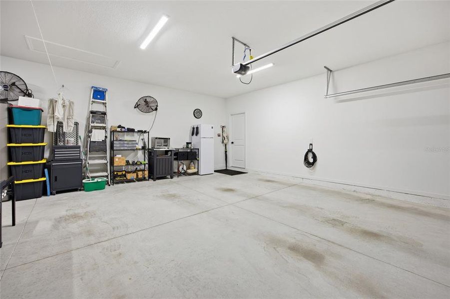 Spacious, unfurnished interior of a new home in Pioneer Ranch, Ocala (Image 25). Spacious, unfurnished interior of a new home in Pioneer Ranch, Ocala (Image 25).