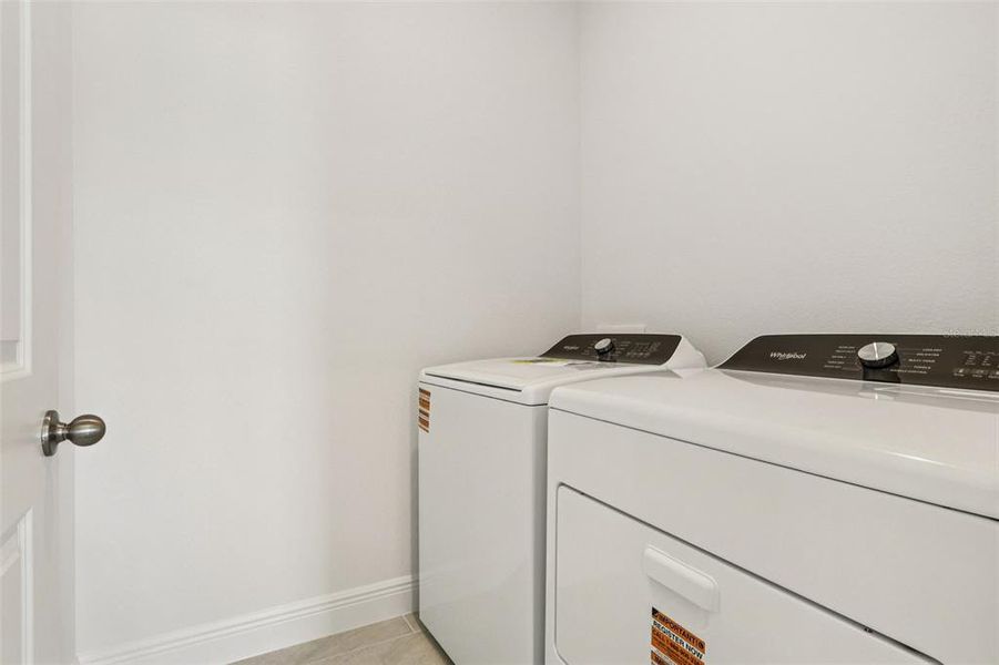 Close-up of interior finishes inside a home in Cyrene at Minneola, Minneola (Image 15).