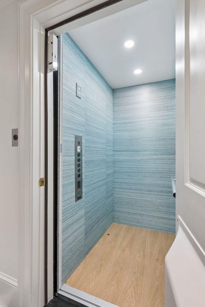 Image 52 of a home in .