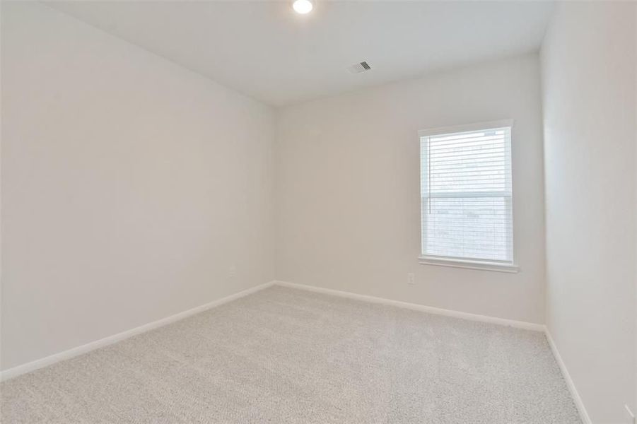 Spacious, unfurnished interior of a new home in Lakes at Black Oak, Magnolia (Image 50).