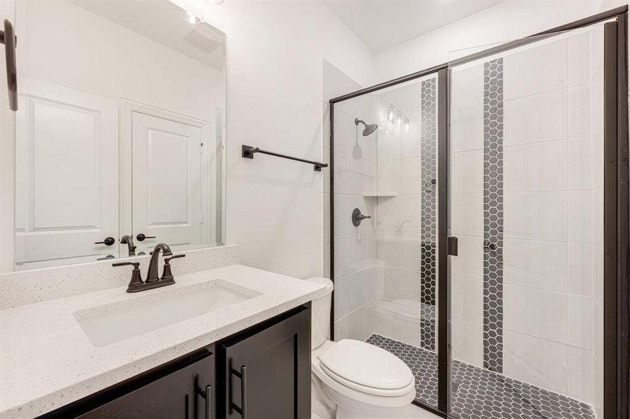 Furnished interior view inside a new home in Terracina, Rockwall (Image 14).