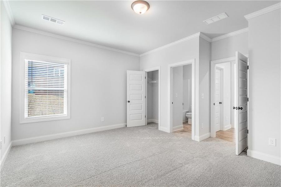 Spacious, unfurnished interior of a new home in Calgary Downs, Winder (Image 29).