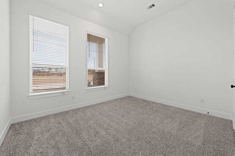 Spacious, unfurnished interior of a new home in Evergreen, Conroe (Image 23). Spacious, unfurnished interior of a new home in Evergreen, Conroe (Image 23).